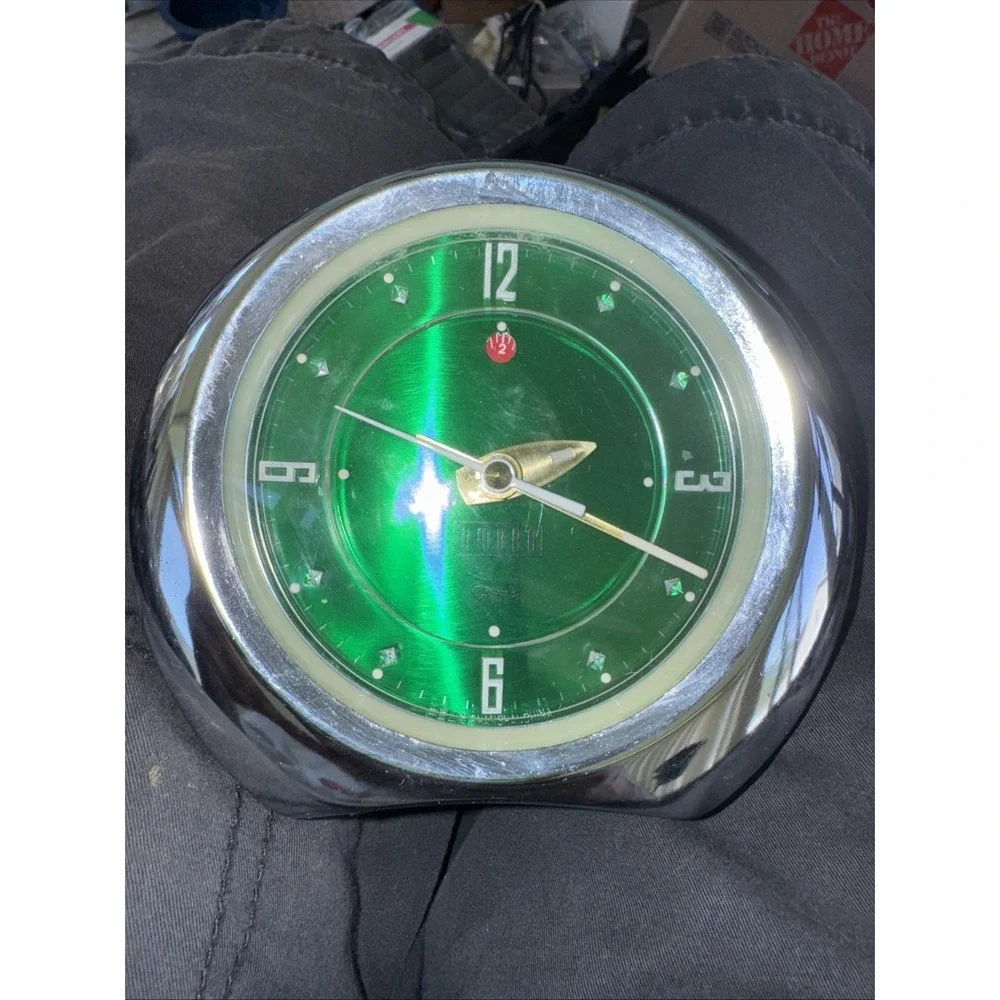 Vintage Alarm‎ Clock Emerald Green Dial Chrome Umbra Shanghai China 1970's
